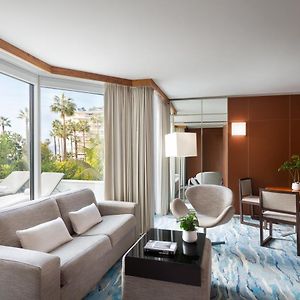 Prestige Suite