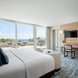 Presidential Sea side Suite