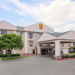 Super 8 By Wyndham Garland North Dallas Area